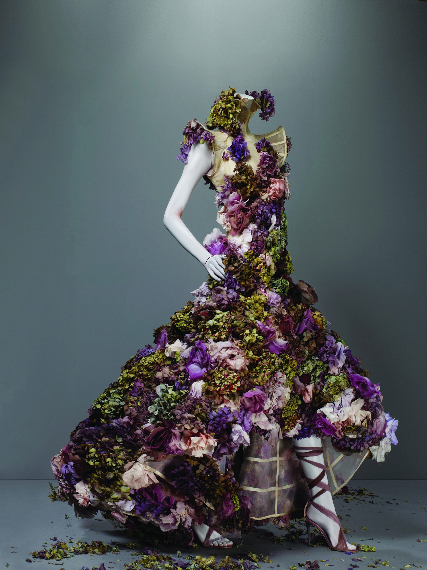 Dress Sarabande Spring summer 2007 Alexander McQueen Savage Beauty 